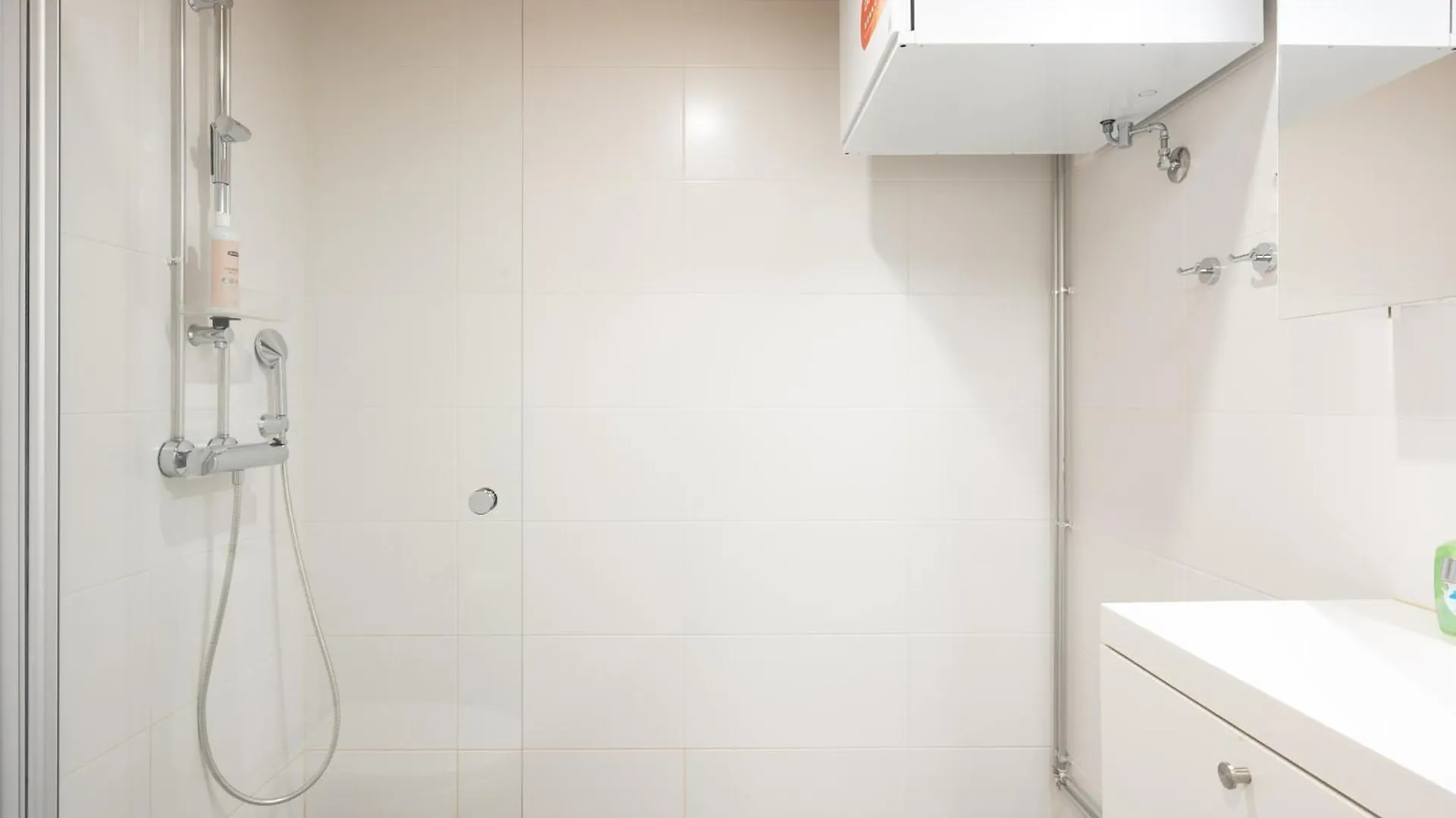 Transit Apartment Hel Airport Vantaa 0*,  Finland