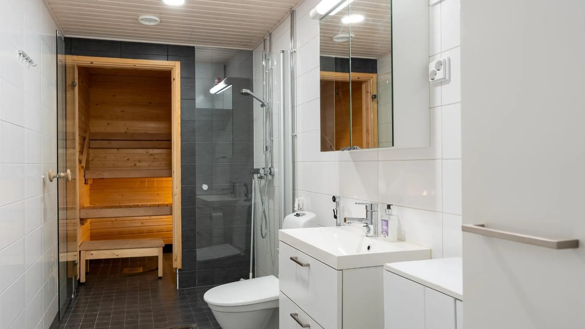 Transit Apartment Hel Airport Vantaa 0*,